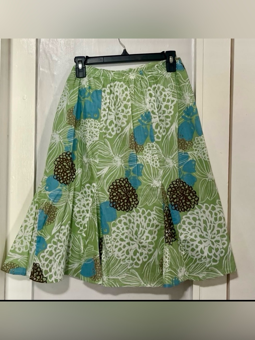 Jaclyn Smith Green and Blue Floral A-Line Skirt